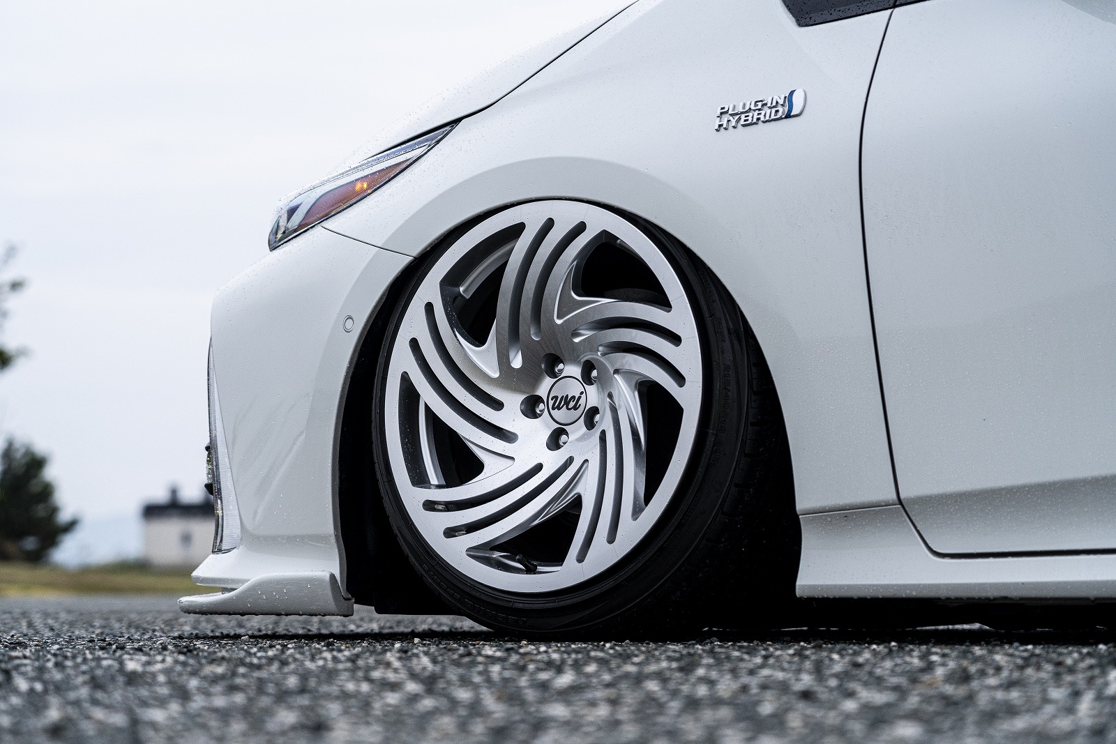 エアサス　プリウス50　スタンスマガジン掲載　bagged PRIUS 50 stancenation