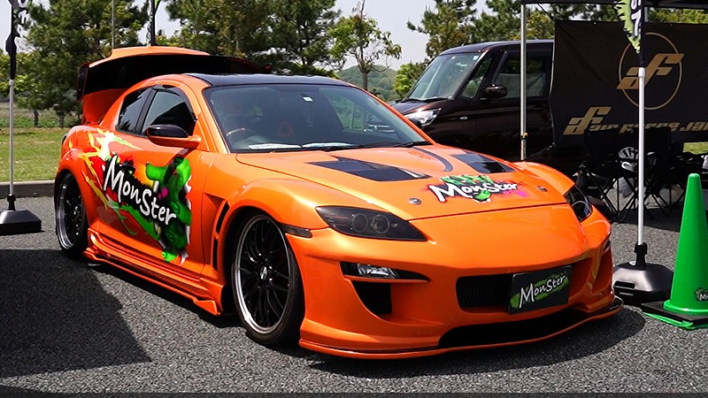 マツダ	RX-8　エアサス装着車