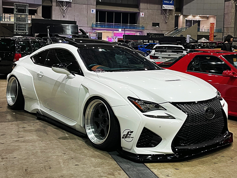 レクサス RC F エアサス装着車
