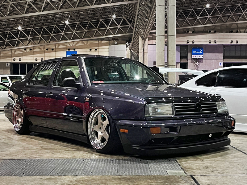 VW Vento Jetta mk3 エアサス装着車
