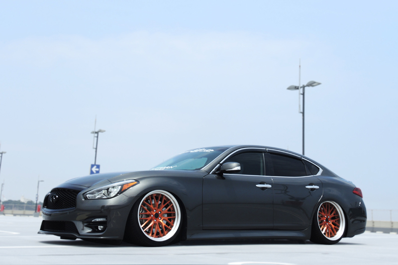 Infiniti_fuga_airsuspension5_s