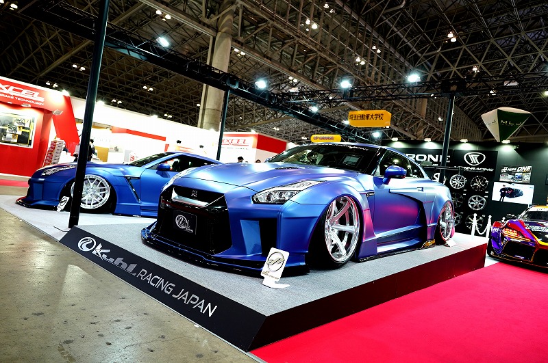 オートサロン　エアサス　クールレーシング KUHL RACING　日産 NISSAN GT-R